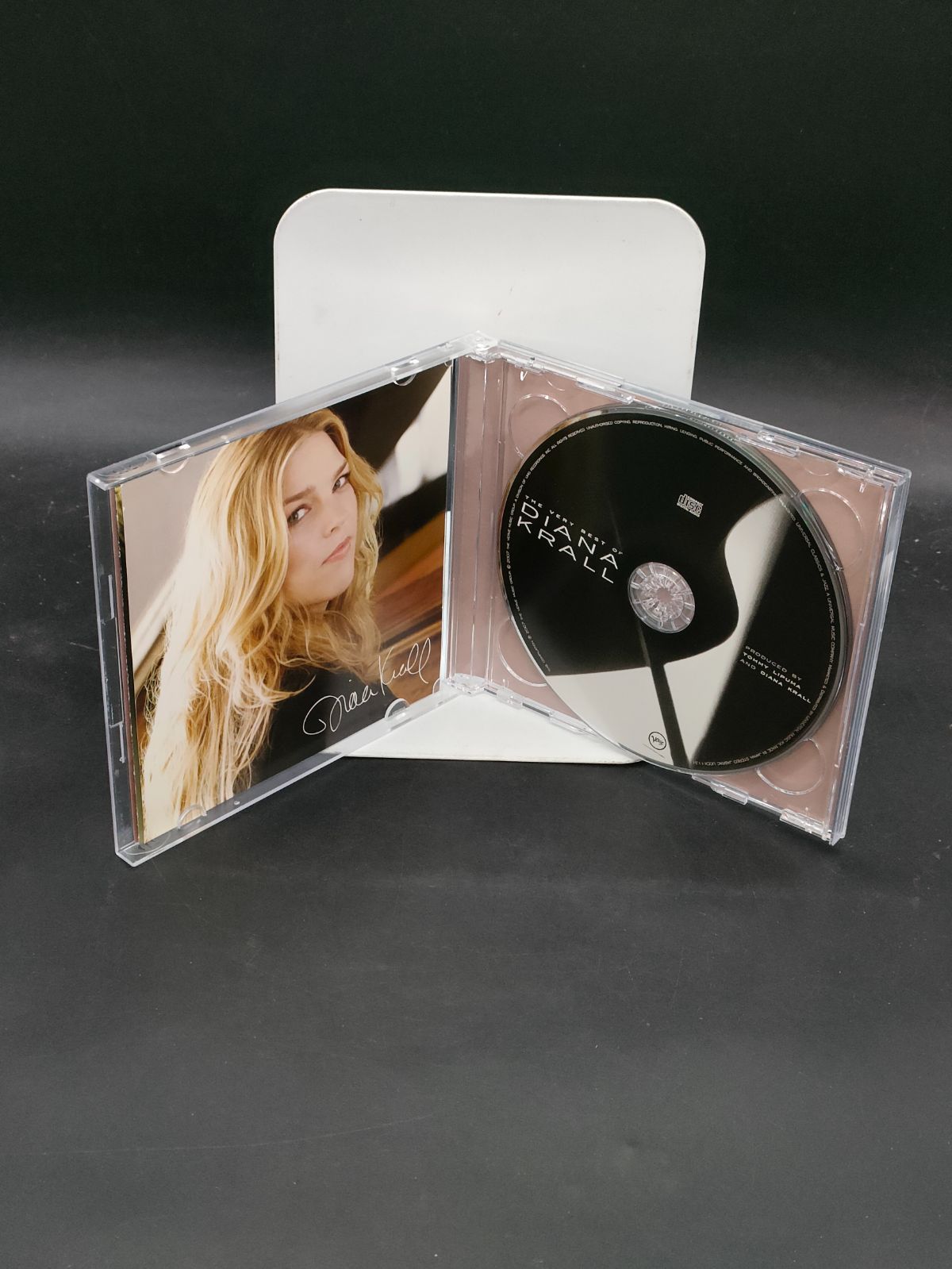 【新品・未開封】CD＋DVD ザ・ヴェリー・ベスト・オブ・ダイアナ・クラール ザ・ヴェリー・ベスト・オブ・ダイアナ・クラール DVD付初回限定盤