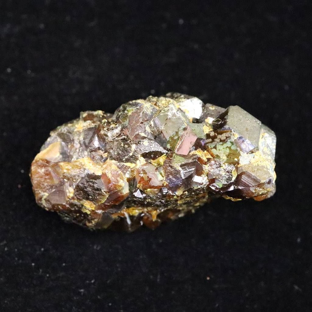 奈良県天川村産 レインボーガーネット 11.2g 【榎本通商 41609