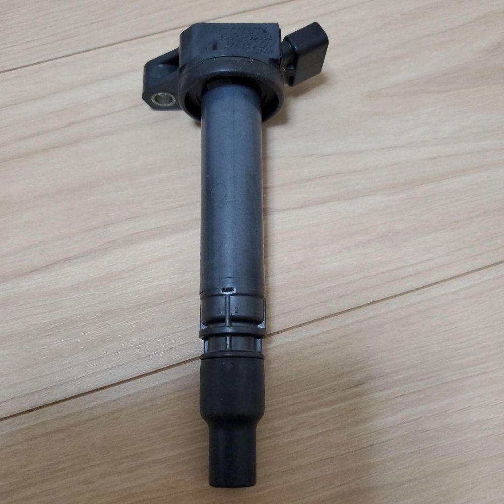 トヨタ 純正 TOYOTA 正規 イグニッションコイル 1ZR 2ZR系 カローラE150 オーリスE15 RAV4 XA30 40 点火 失火 始動性 純正部品