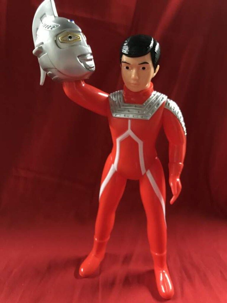 マスク取れ(面取れ)大ウルトラセブン　シルバー マスク取れ(面取れ)大ウルトラセブン シルバー