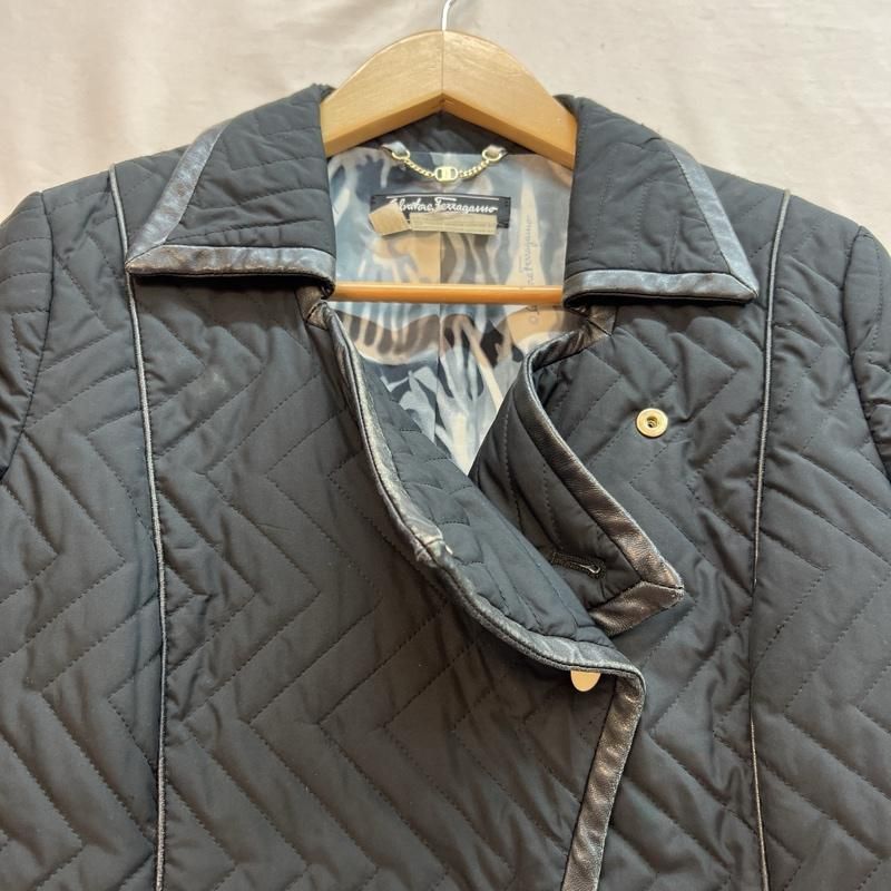 Salvatore Ferragamo サルヴァトーレフェラガモ ジャケット、上