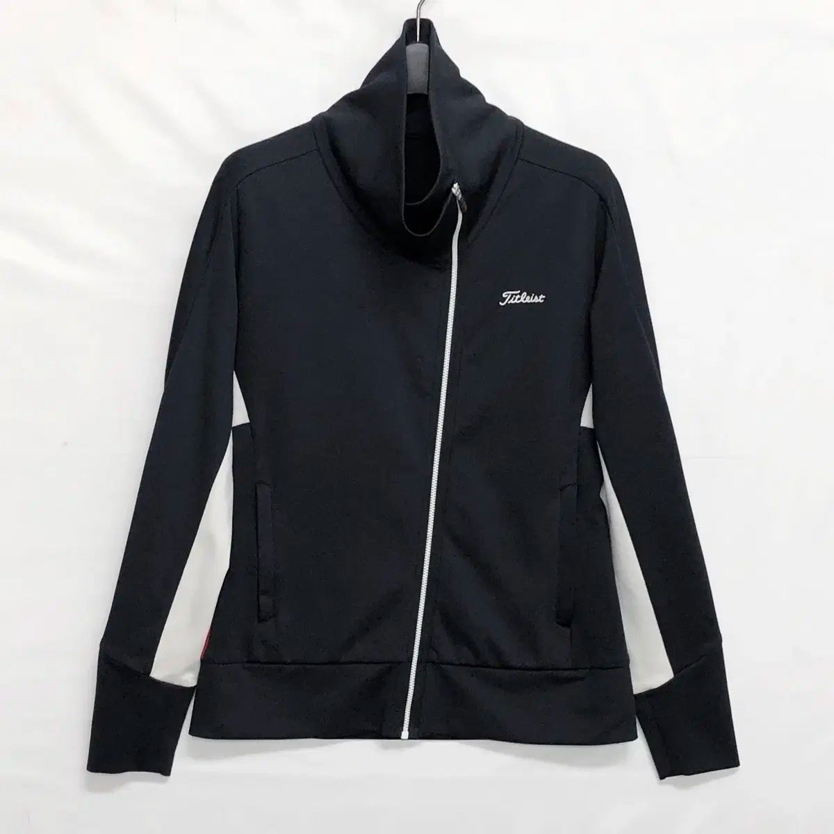 Titleist タイトリスト ストレッチポンチ ハイブリッドジャケット L タイトリストアウトレット TL 撥水&保温ストレッチ中綿ブルゾン