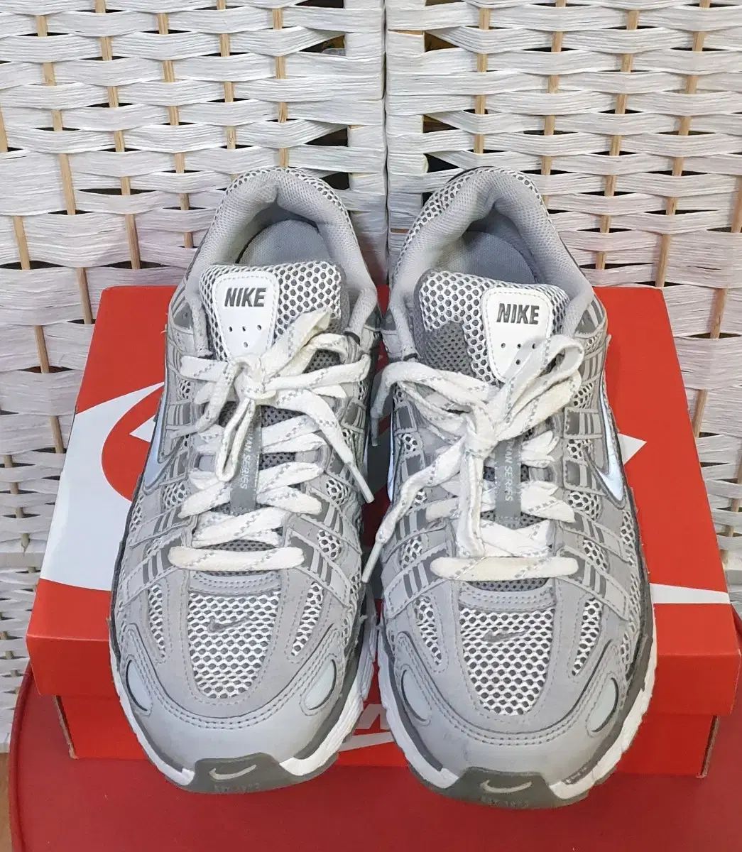 NIKE ナイキ P ー 6000 グレー スニーカー 280mm