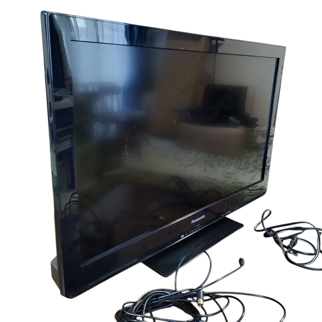 【ジャンク⠀】Panasonic TH-L32C3 32インチ液晶テレビ ジャンク品】Panasonic パナソニック 液晶テレビ TH-L32C3 32