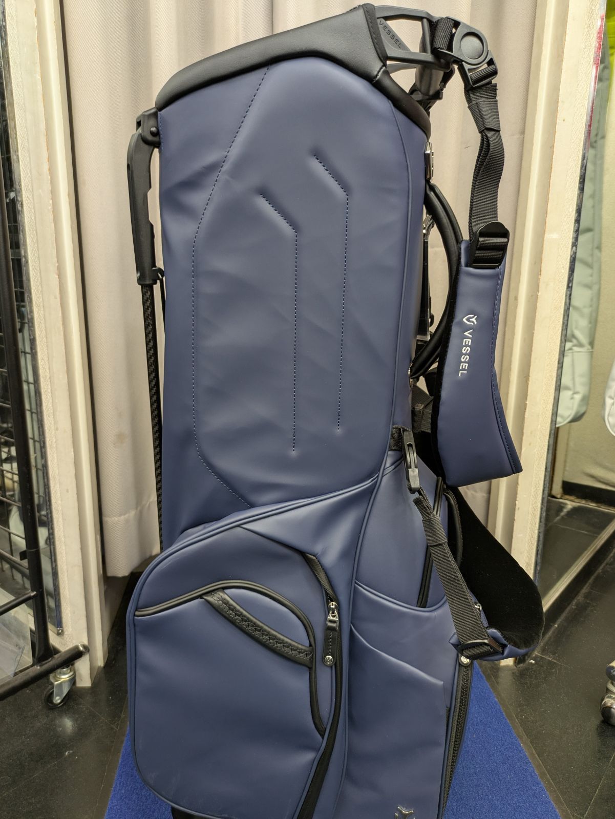 【未使用】大峰造 蝋型 農村田舎文様 鉄瓶 富士型 合掌造り/白川郷 金属工芸 未使用】大峰造 蝋型 農村田舎文様 鉄瓶 富士型 合掌造り/白川郷 金属工芸