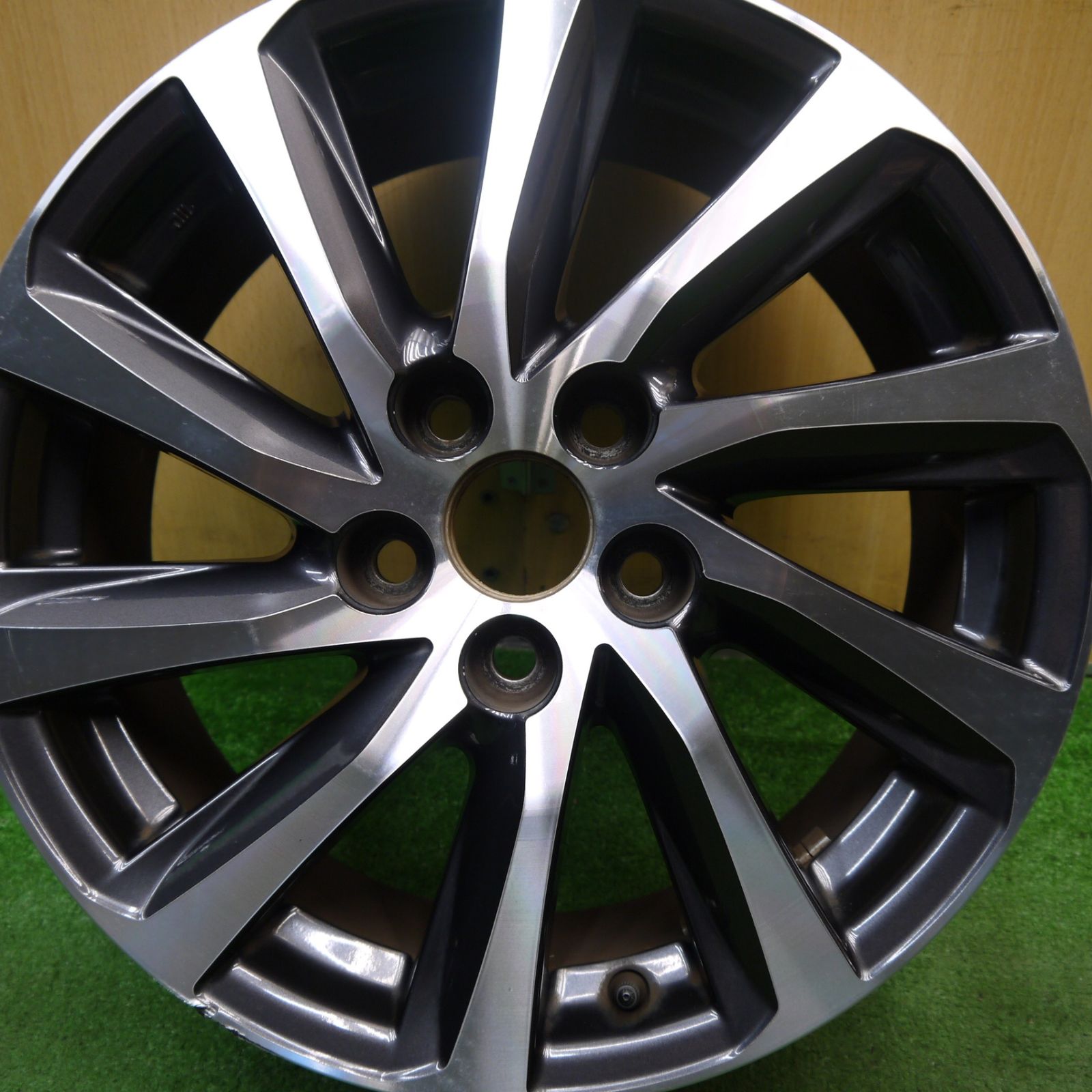 1本価格 トヨタ 30系 アルファード ヴェルファイア 純正 ホイール 17インチ 17×6.5J PCD114.3|5H 5060904Hホ