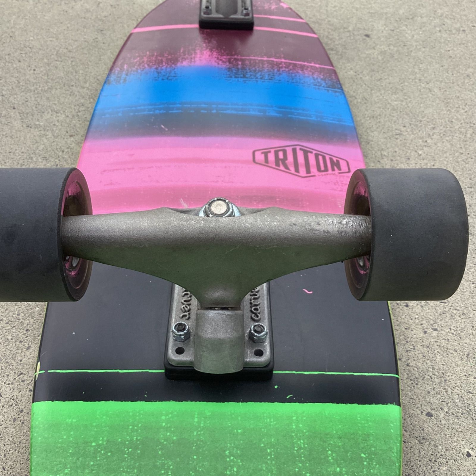 Triton スケートボード コンプリート28inch