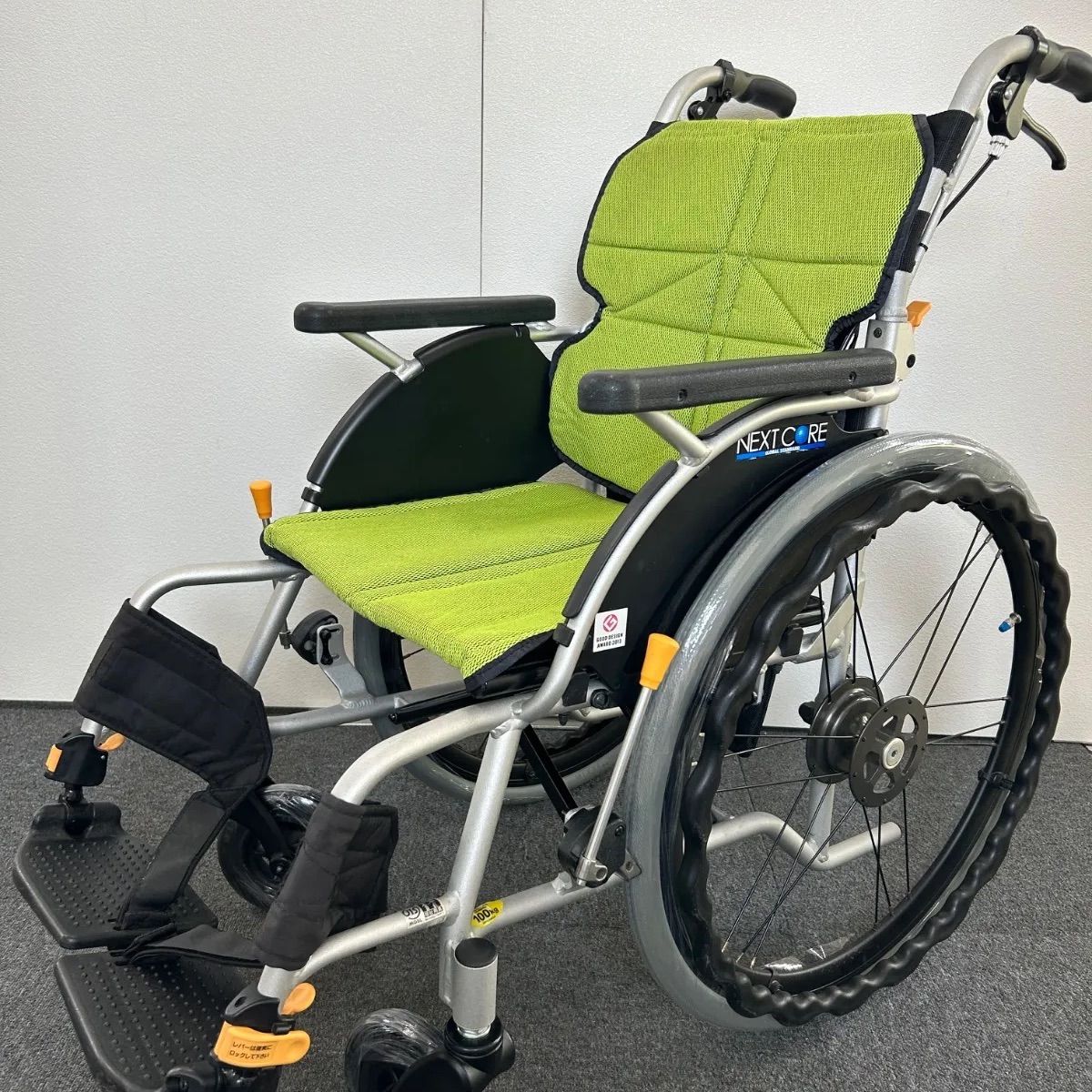 松永制作所NEXT-11B 自走式車椅子 軽量 コンパクトタイプ 洗浄 整備済み ネクストコアシリーズ