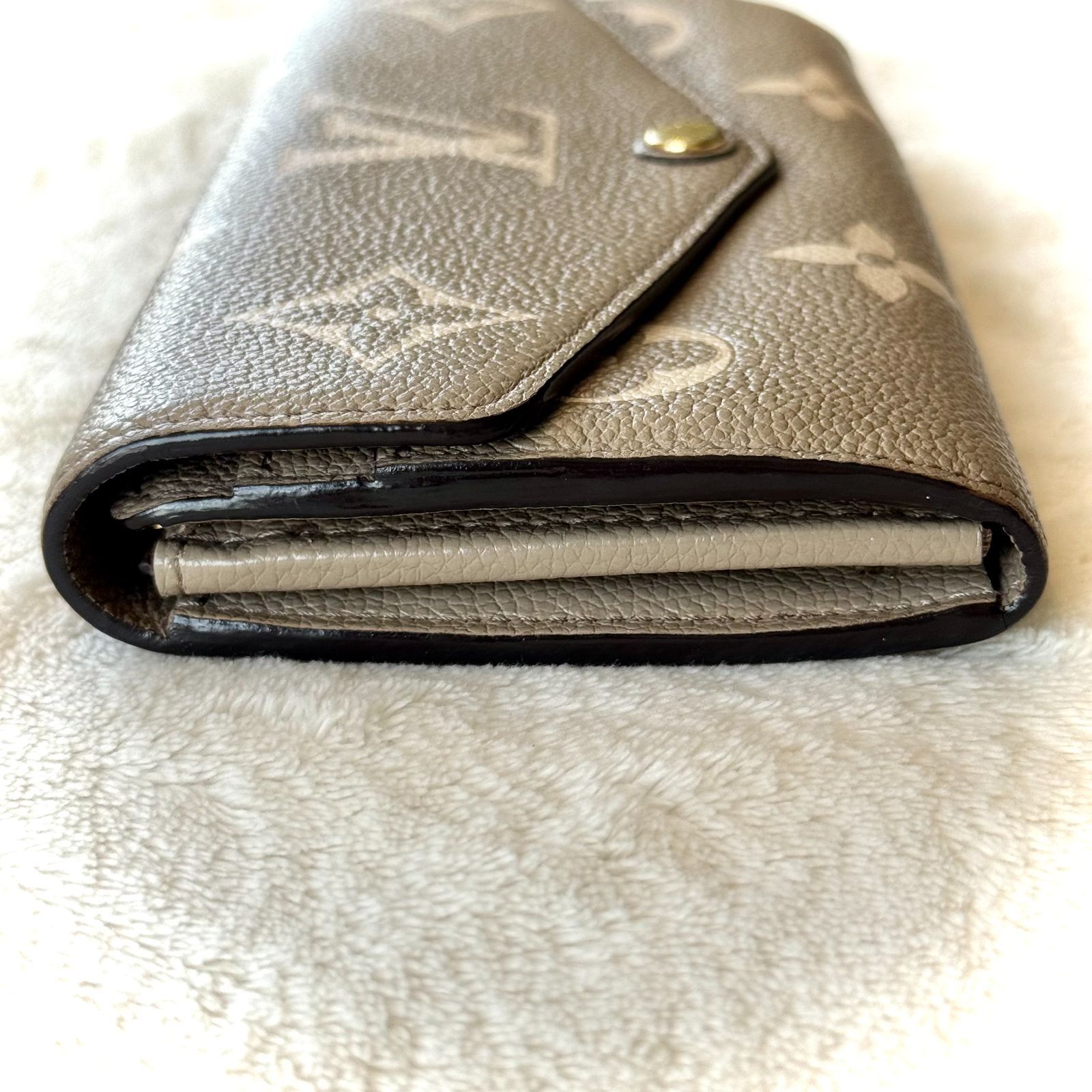 訳あり】LOUIS VUITTON ルイヴィトン M81049 フラップ 長財布 
