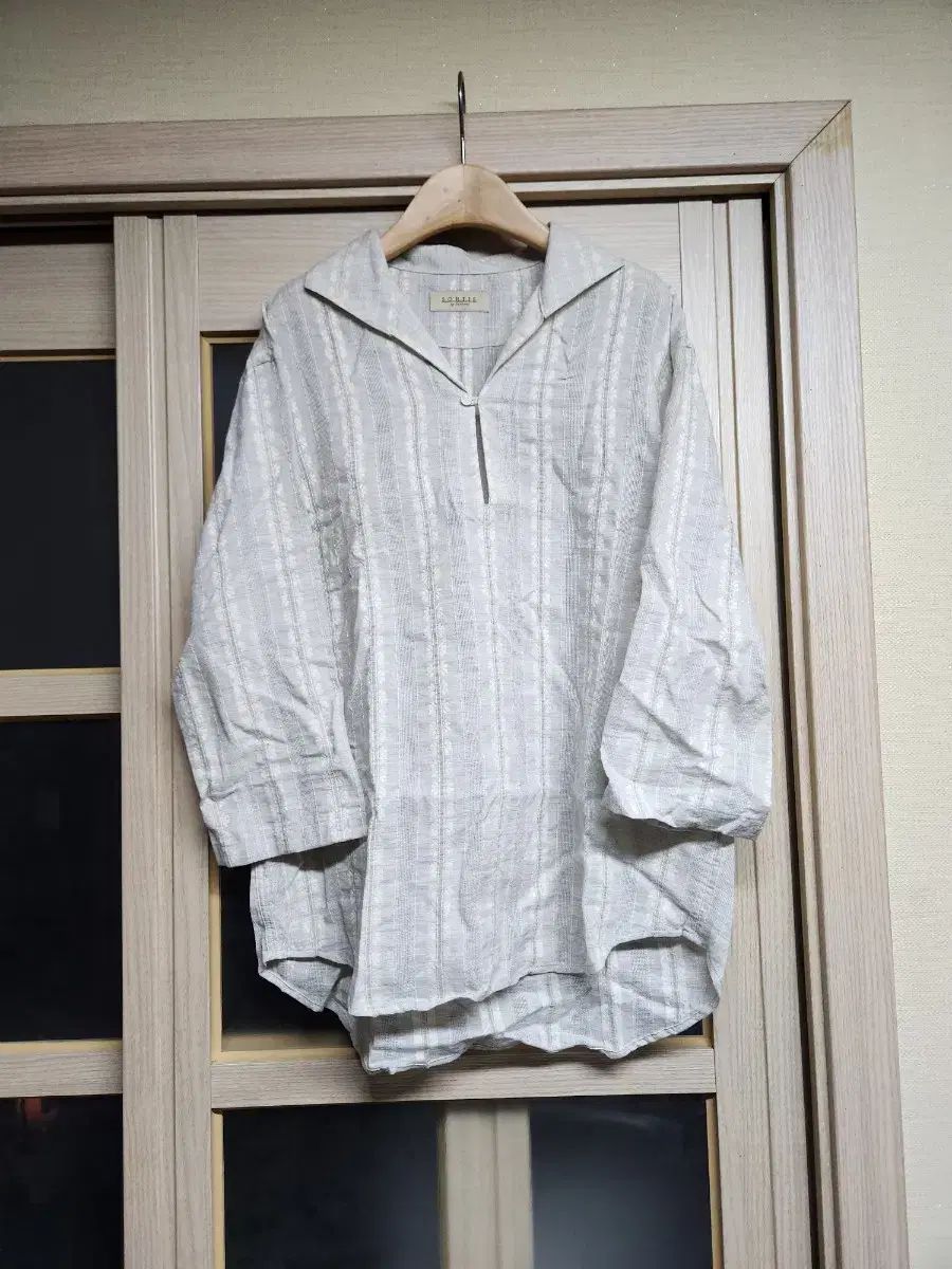 しょっぱい カプリ シャツ ／ L-アイテムまでお手頃な価格