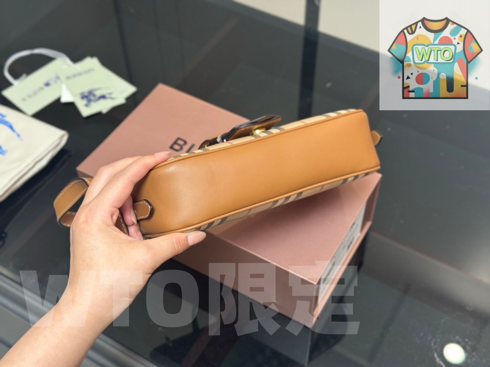今日WTO】Burberry バーバリー レトロアンダーアーバッグ