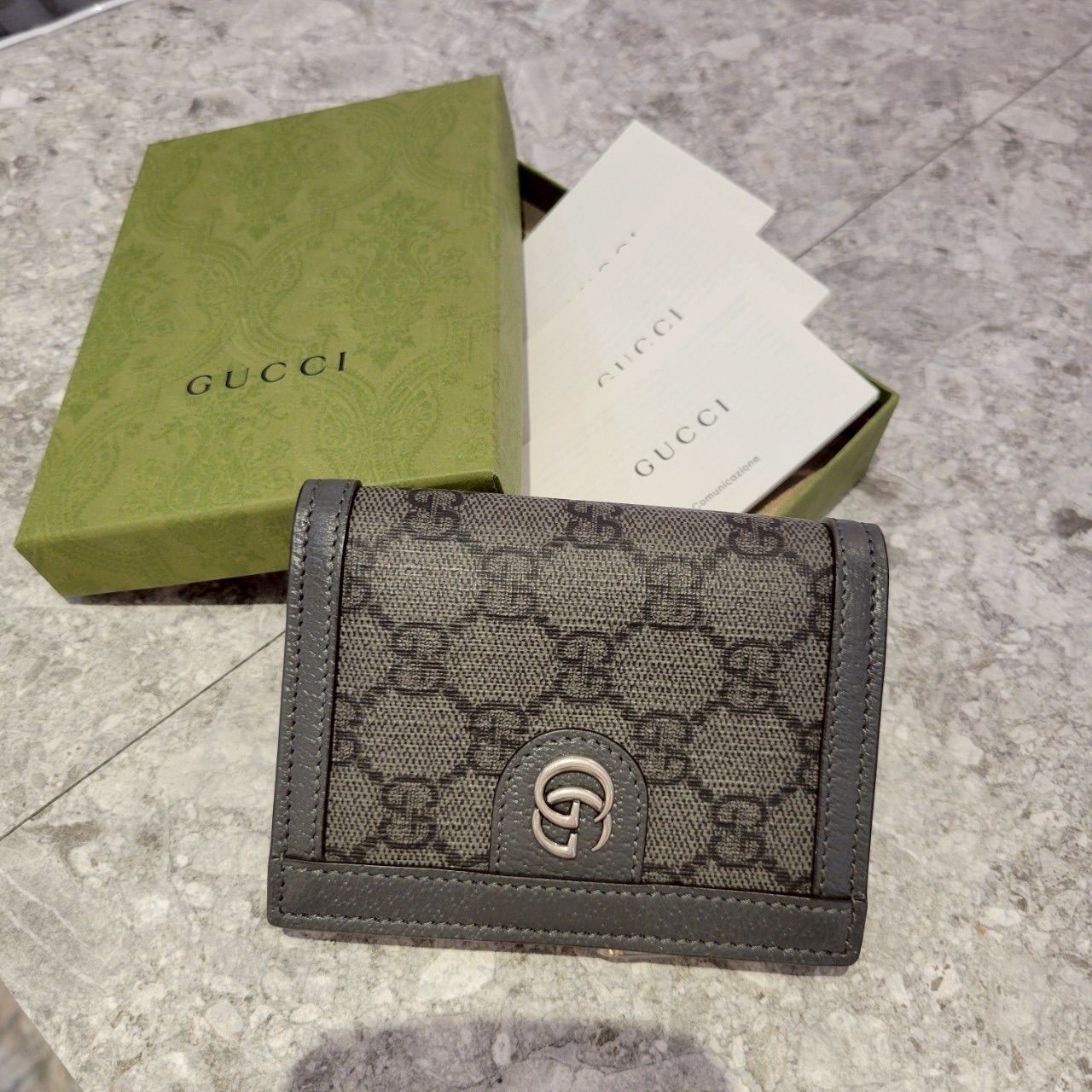 グッチ GUCCI
