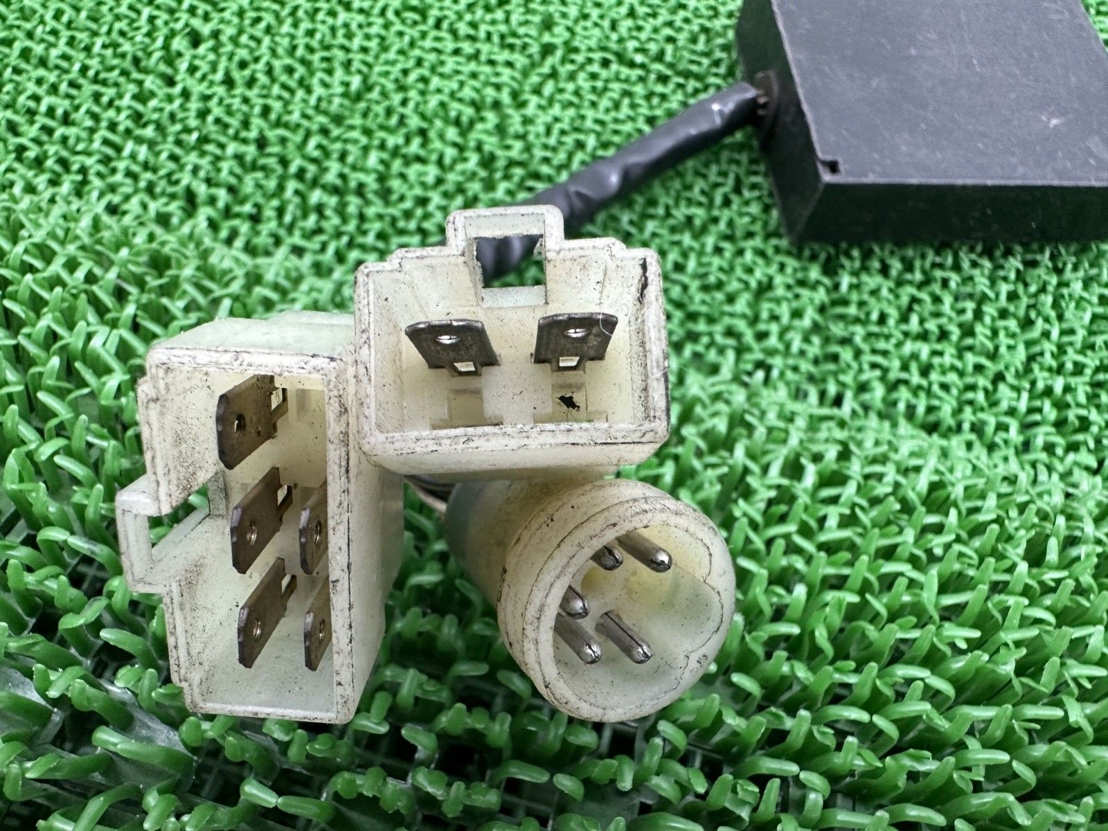 FZR250 イグナイター 2KR ヤマハ 純正 バイク 部品 CDI スパークユニット 機能的問題なし 品薄 品 車検 Genuine bY