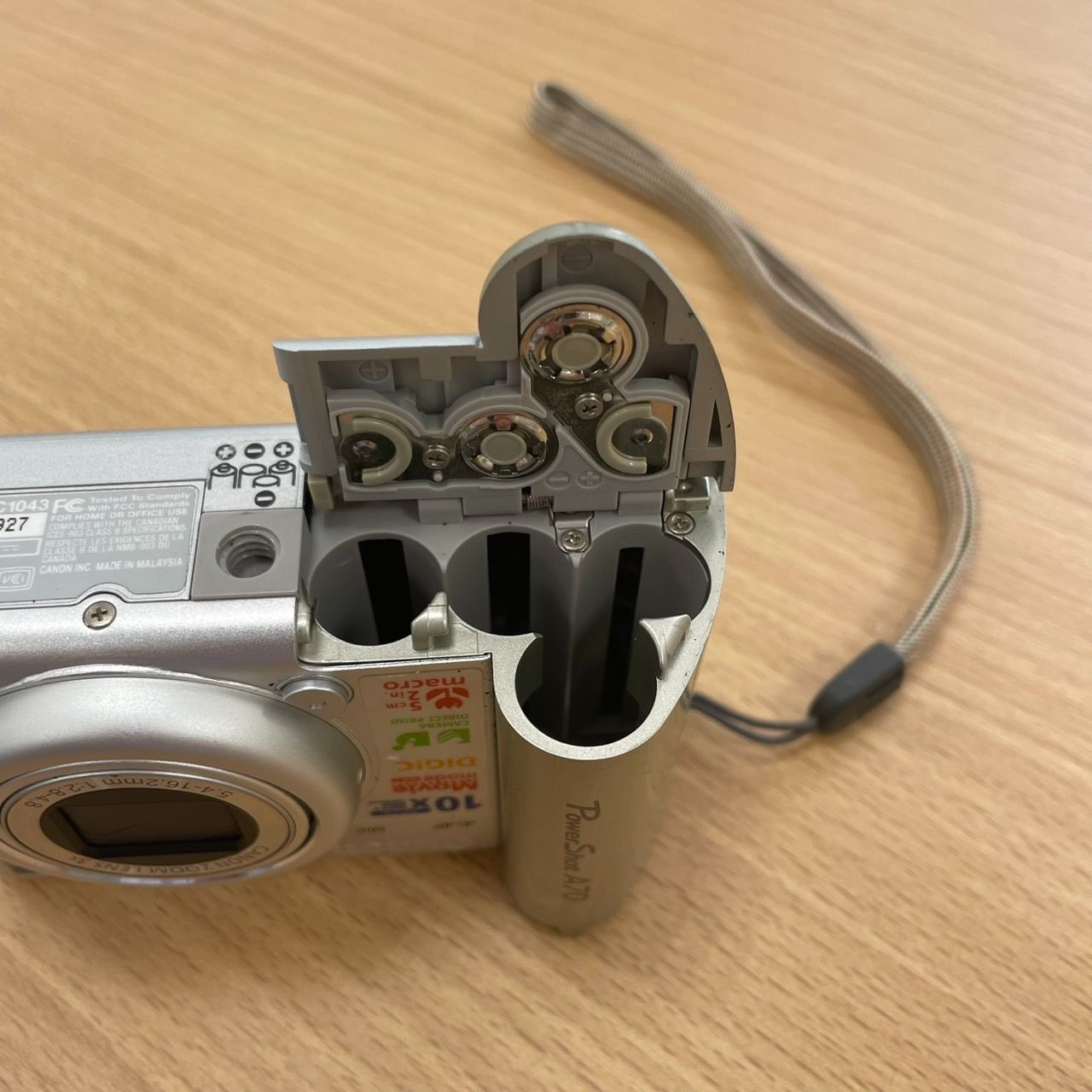 Canon PowerShot A70 PC1043 キャノン パワーショット デジタル