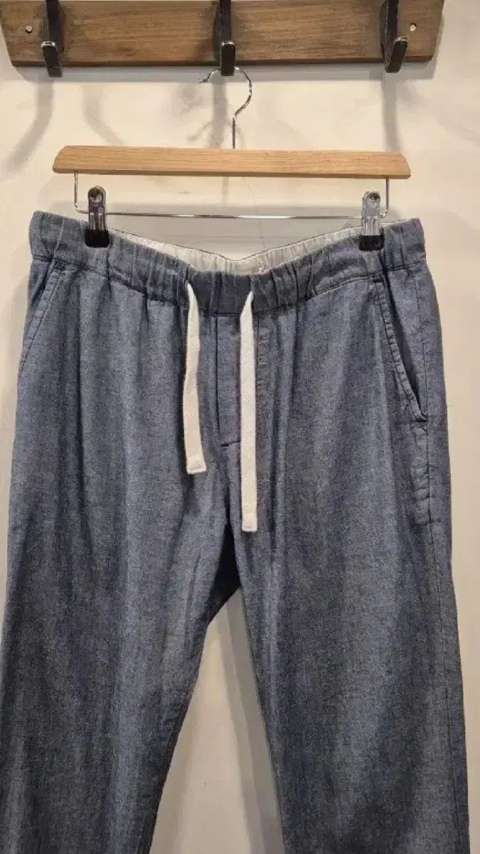 ヘッジされた コットンパンツ