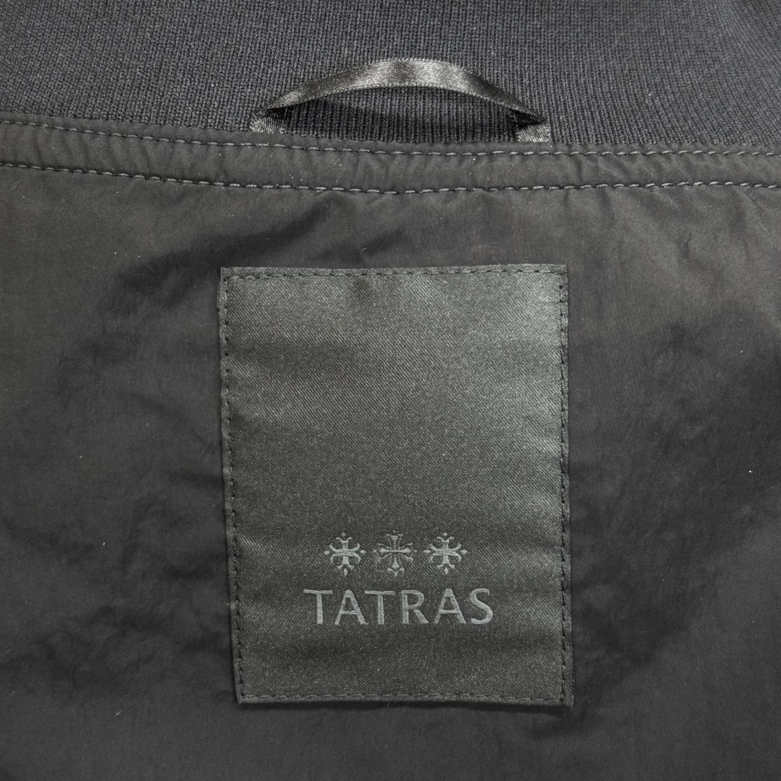 参考上代101200円 未使用品 TATRAS TOMORI トモリ オーバーサイズMA-1 