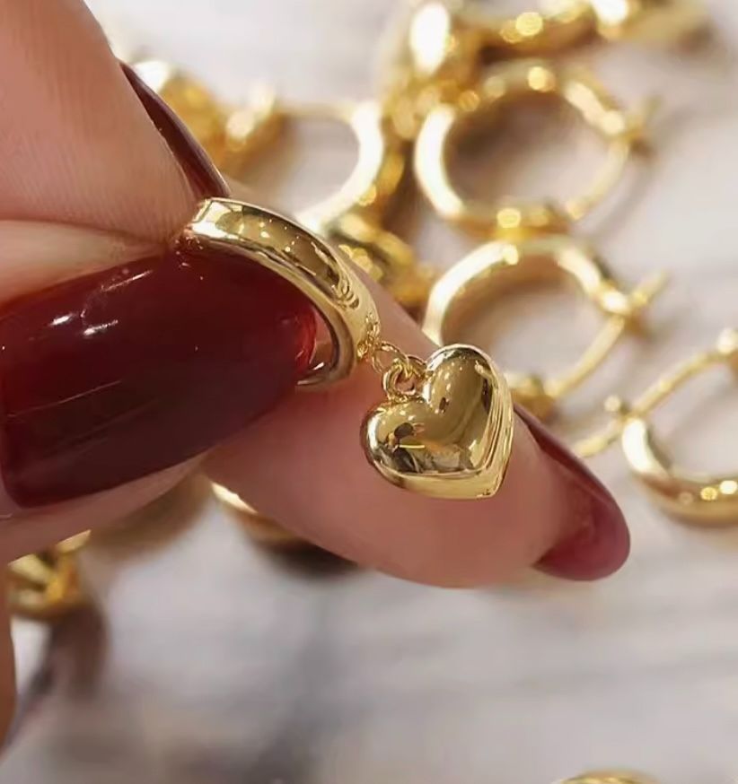 K18YG イエローゴールド ハート 中空 ピアス フープピアス リング  