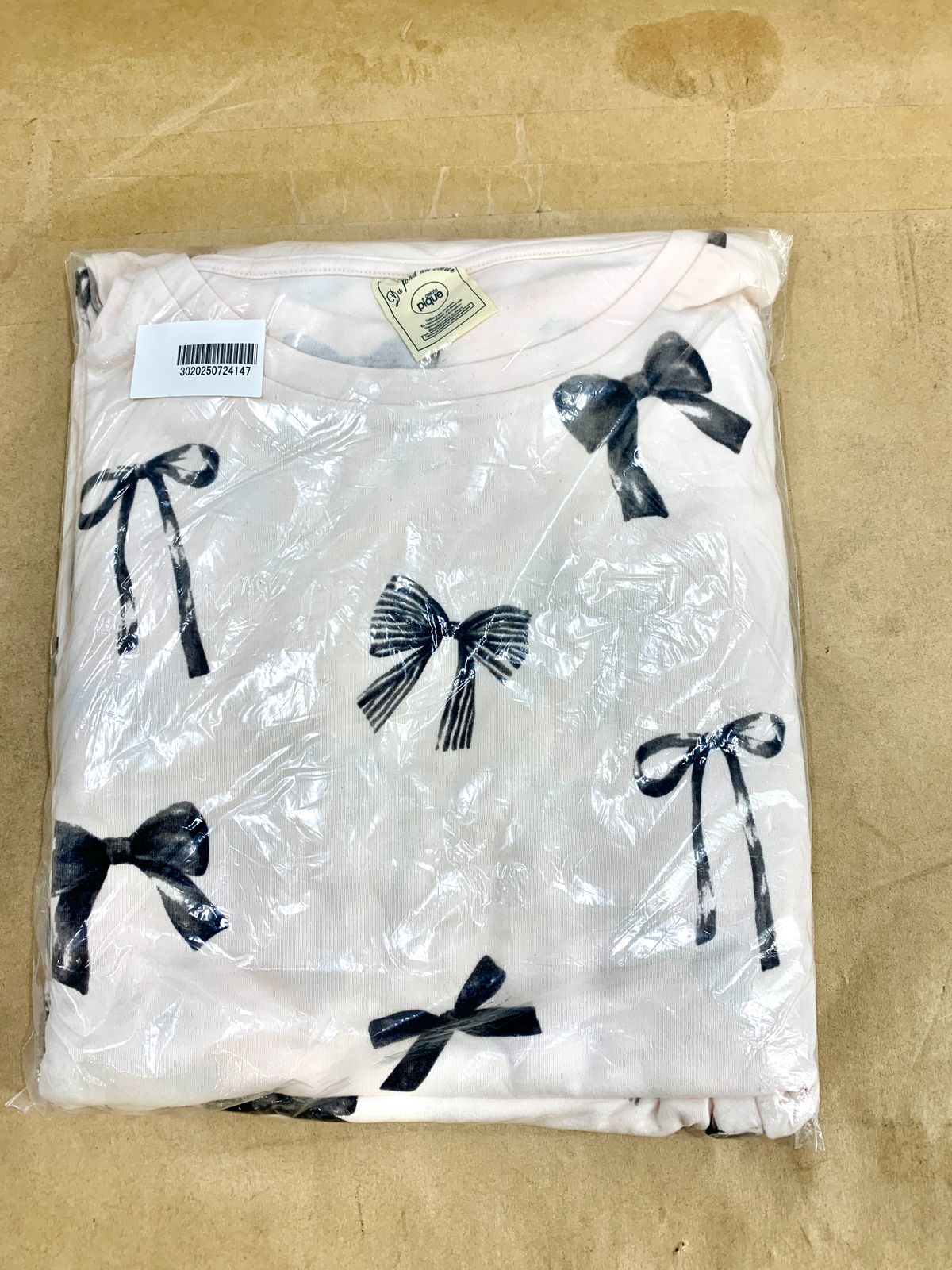 ＊新品＊ルームウェア リボン ジェラピケ gelato pique（ジェラートピケ）の「【KIDS】リボン柄ロンT