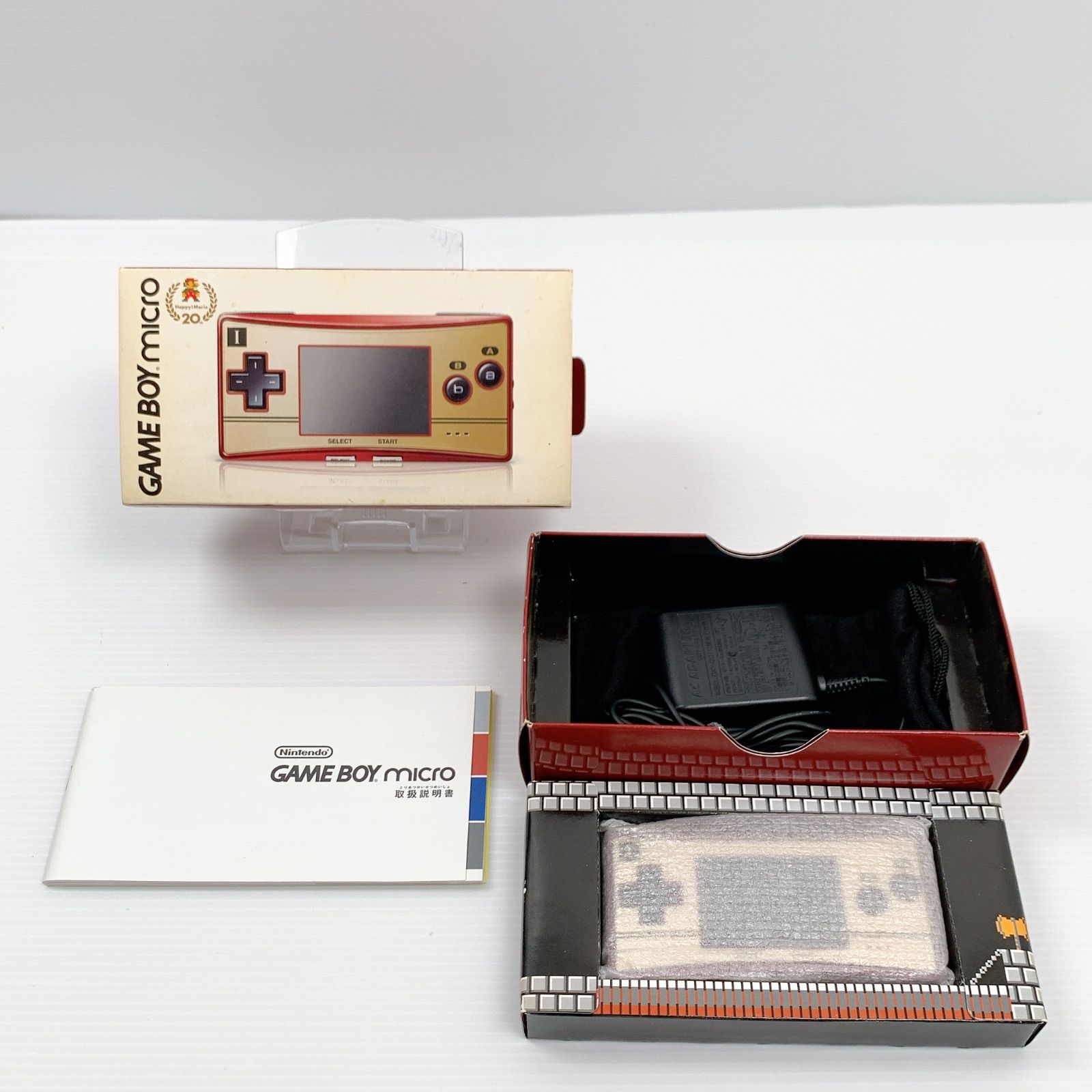 ゲームボーイミクロ 20周年 ファミコンカラー 限定版 完品 動作確認