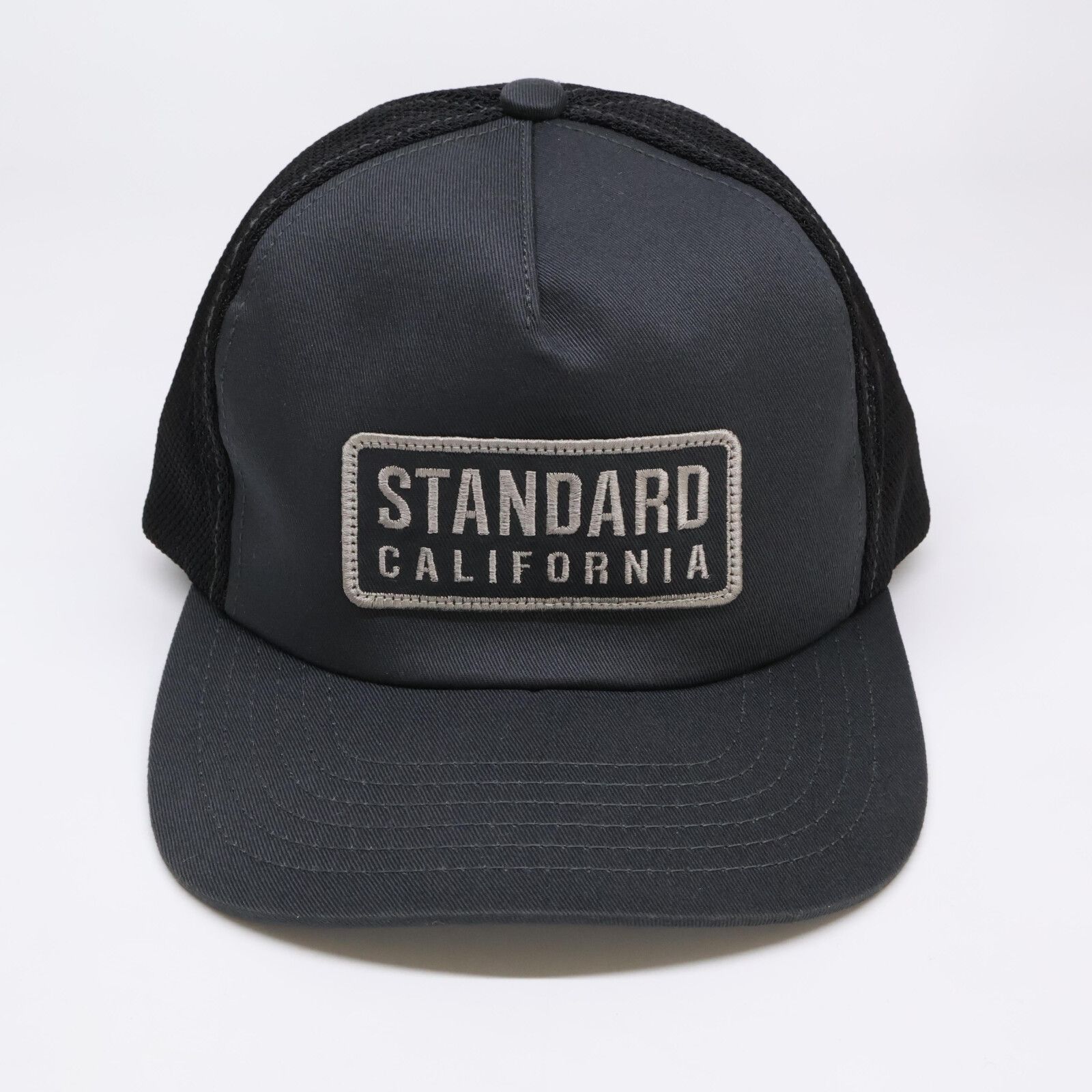 スタンダードカリフォルニア ボックスロゴ メッシュキャップ Standard California Box Logo Patch All Mesh Cap delivery