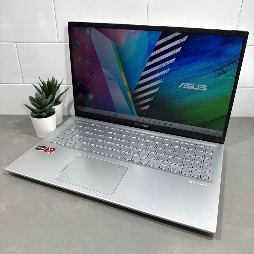 【希少】ASUS Vivibook15☘10世代☘NVMe512☘️メモリ20 希少】ASUS Vivibook15☘10世代☘NVMe512☘️メモリ20 希少】ASUS