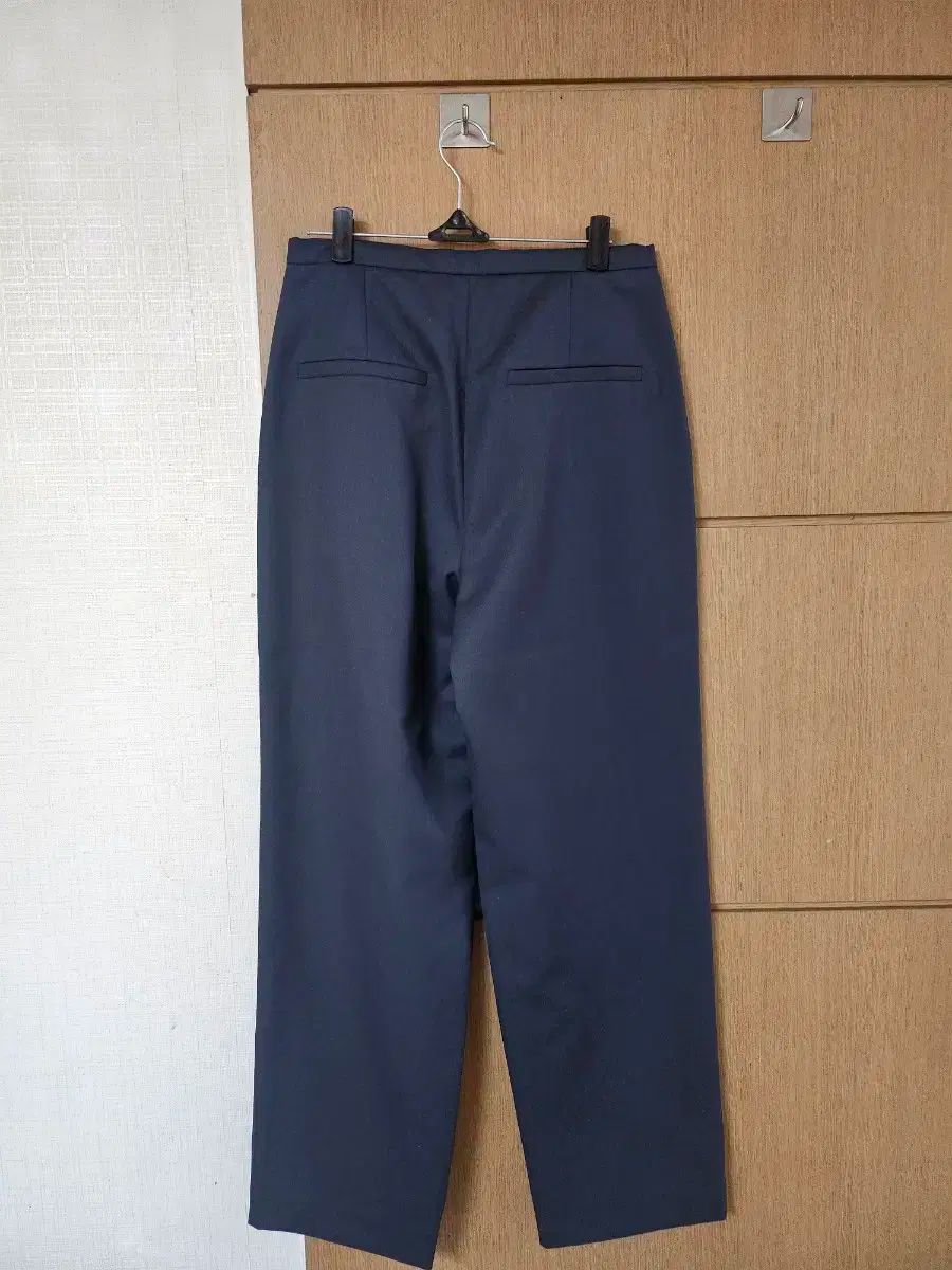 スラックス