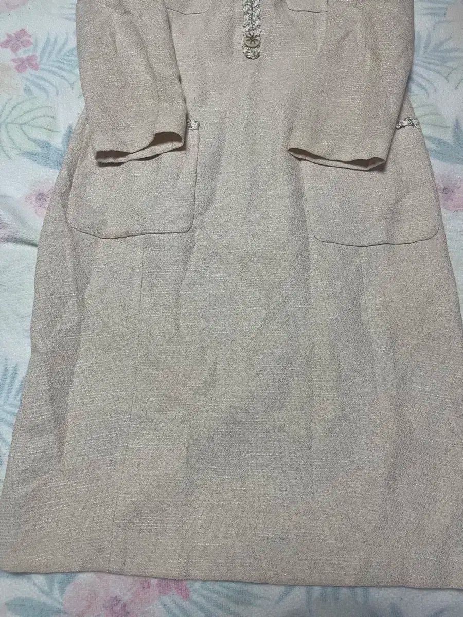 アイボリー ツイード ONE PIECE