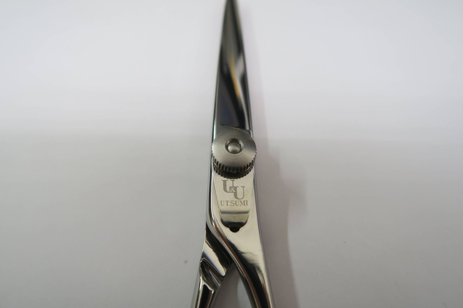 Bランク【UTSUMI ウツミ 内海】 NEW BW 2 55 節約 シザー 美容師・理容
