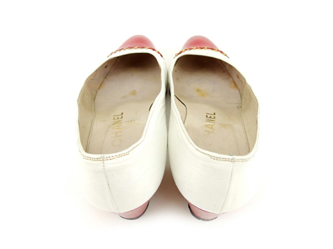【BIGお買い物ラリー★30%OFFセール中】シャネル CHANEL パンプスバイカラー ♯6 チェーン付き ホワイト 白 レッド ゴールド レディース 中古 シャネル CHANEL パンプス バイカラー ♯6 チェーン付き ホワイト 白