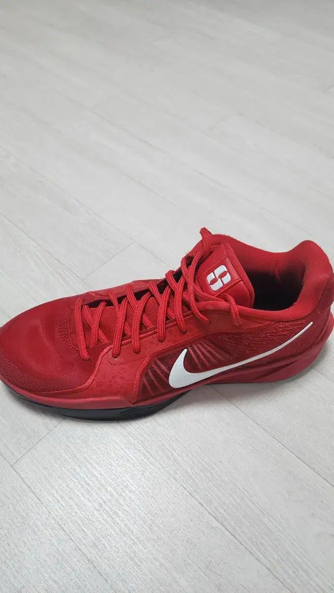 バスケシューズ