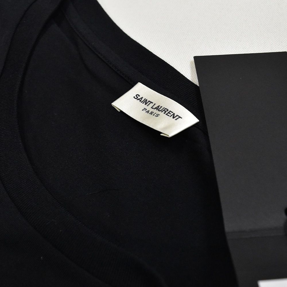 【Saint Laurent】ショートスリーブTシャツ ブラック Saint Laurent T-Shirt | Saint Laurent | YSL US