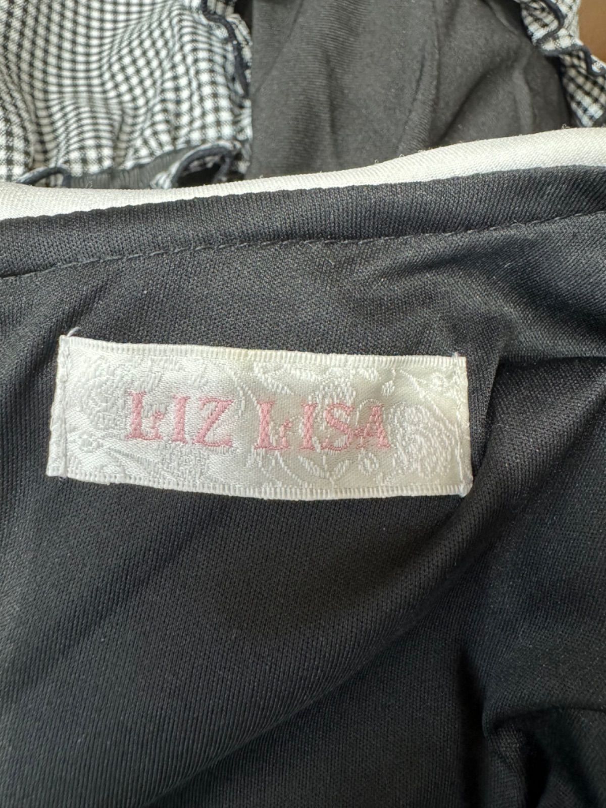 LIZLISA ギンガムドッキングワンピース ブラック LIZ LISA ギンガムドッキングワンピース 黒 ブラック0073 - メルカリ