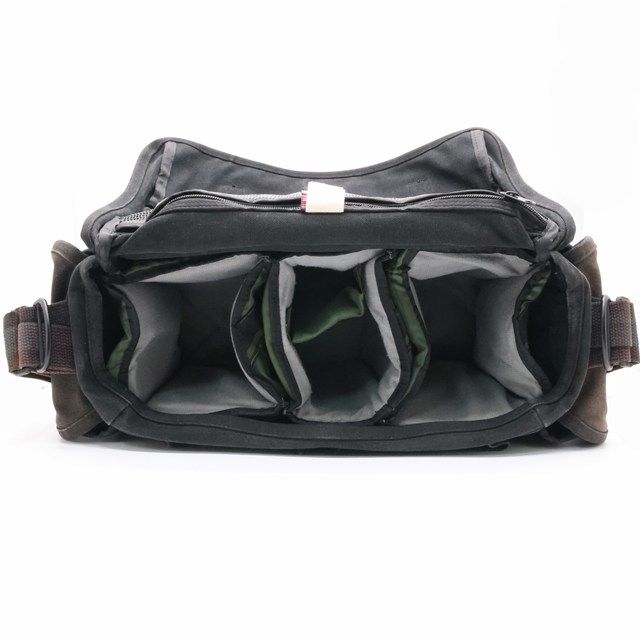 ショルダーバッグ 15.9L