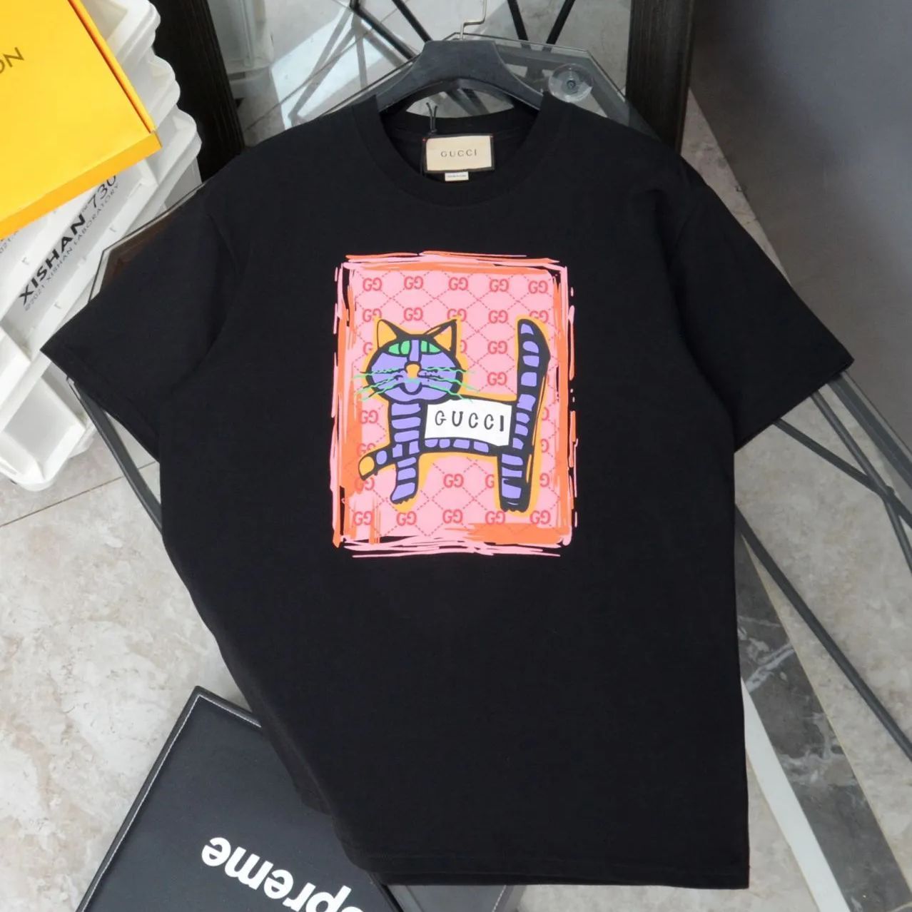 新品、未使用 GUCCI グッチ 半袖 Tシャツ 猫ちゃん ネコ 男女兼用 - メルカリ