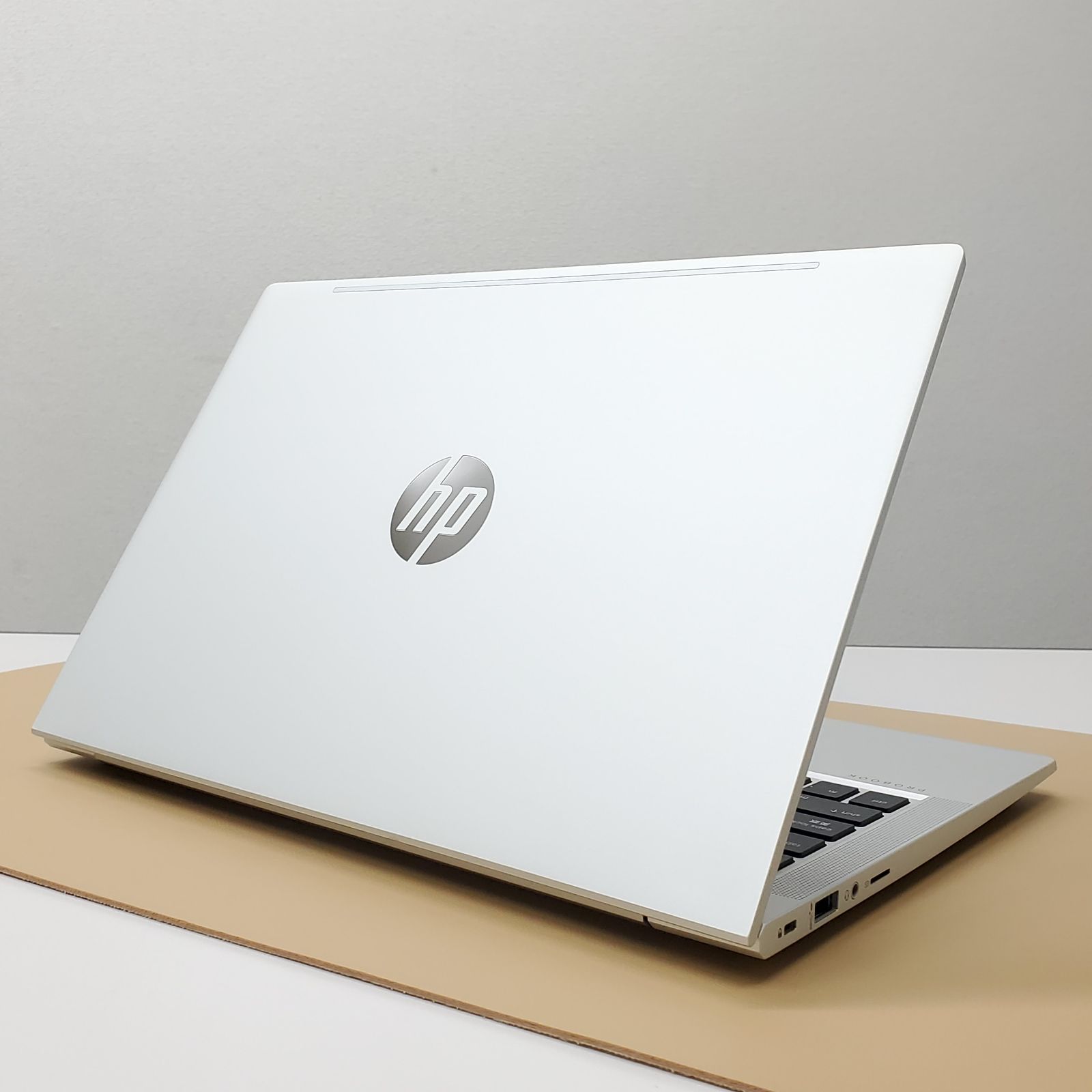 商品番号1902】hp 13.3型ノートパソコン 2022年製 第11世代Core