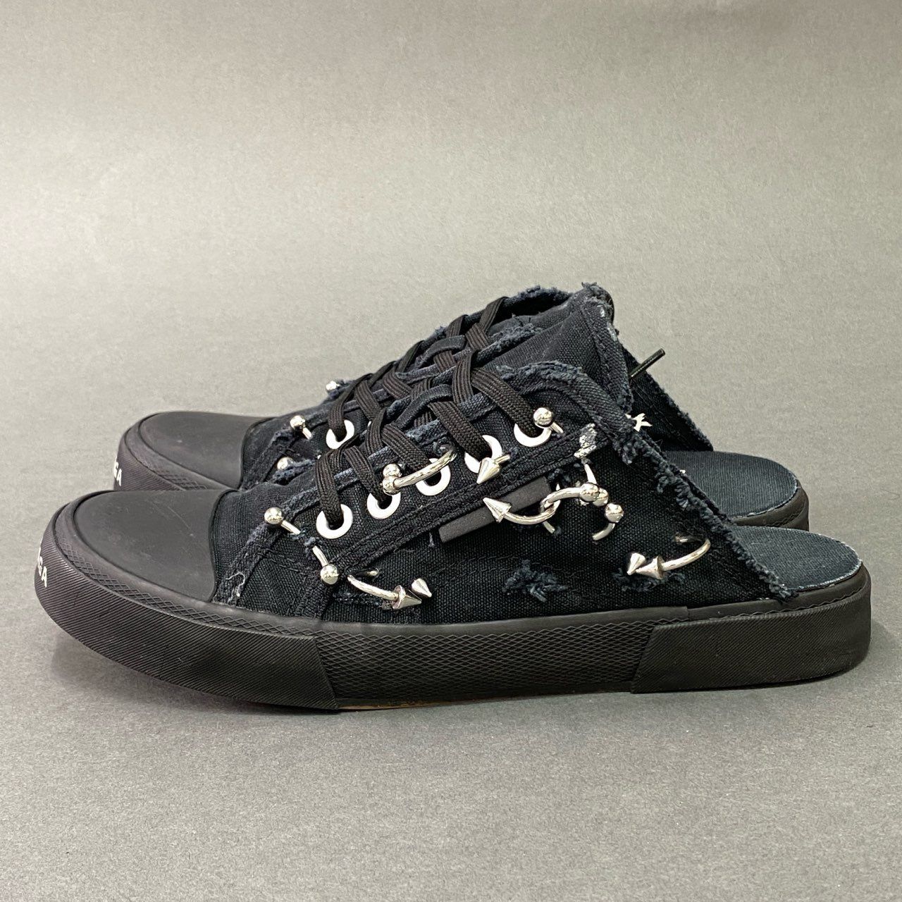 【BALENCIAGA】PARIS DESTROY ピアス スニーカー ミュール 9a5 BALENCIAGA バレンシアガ 23AW MULE DEST PIERCING W
