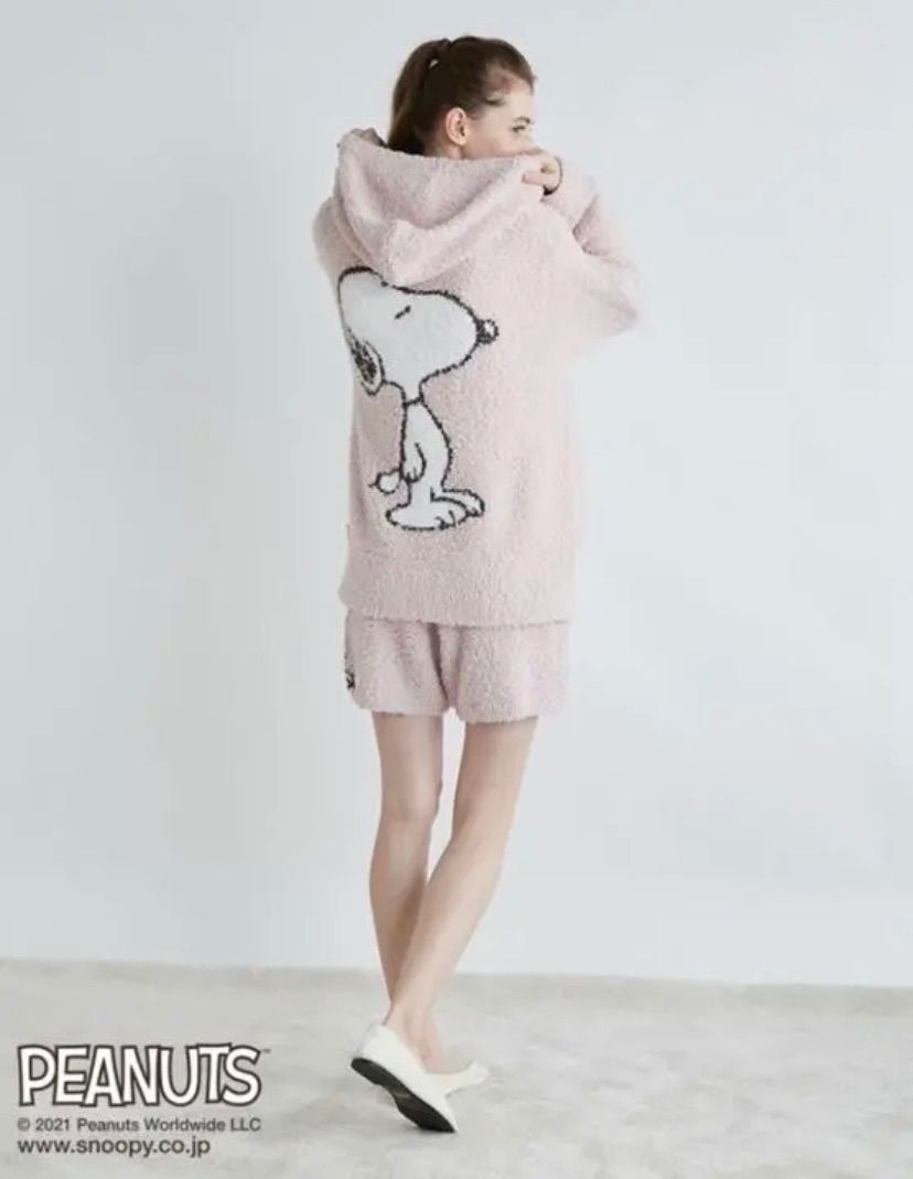 新品未開封】ジェラートピケ PEANUTS 上下セット - メルカリ