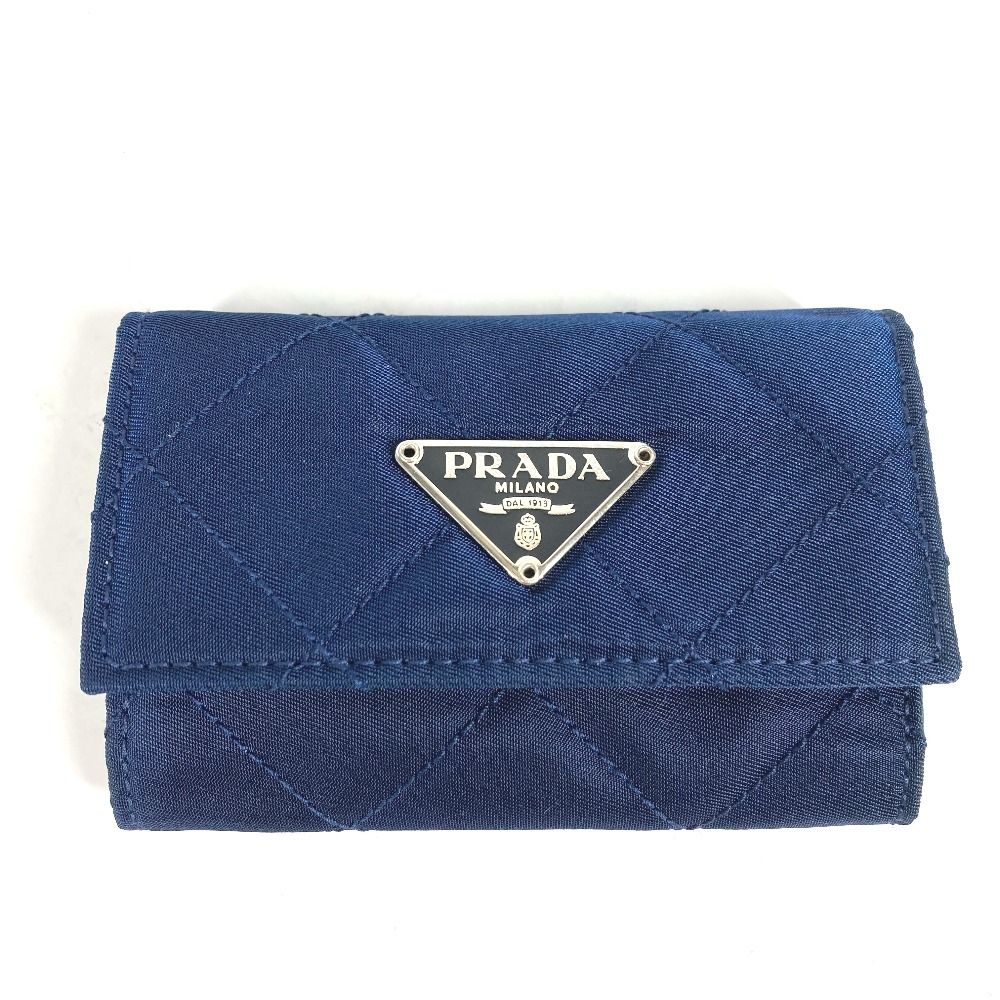 未使用品　PRADA プラダ　キーケース　ナイロン　三角プレート　トライアングル PRADA プラダ キーケース トライアングルロゴ 三角ロゴ プレート
