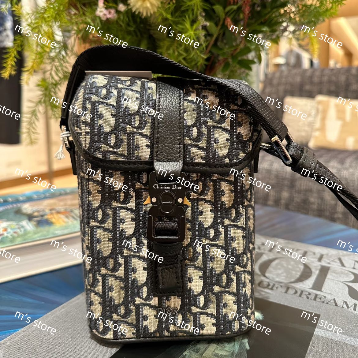 新品 Christian Dior ディオール Dior Hit the Road
