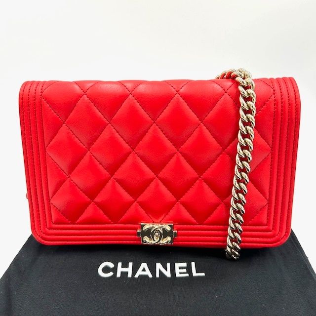 シャネル CHANEL ボーイシャネル マトラッセ ラムスキン