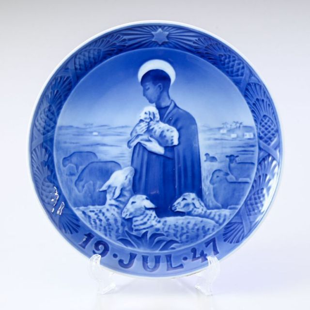 ロイヤルコペンハーゲンイヤープレート イヤープレート 2021年版|ロイヤル コペンハーゲン 公式オンラインストア