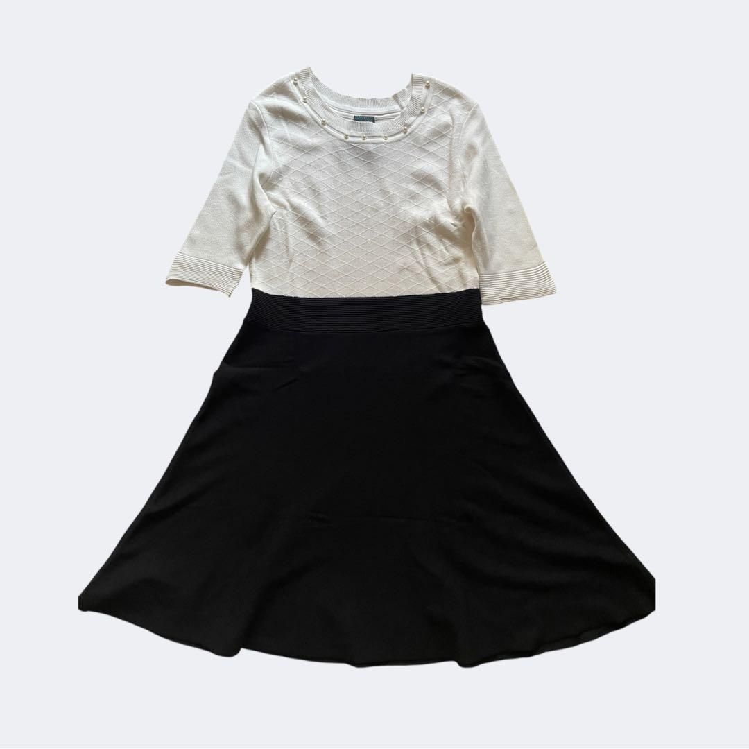 お洒落なモノトーン秋冬ニットフ