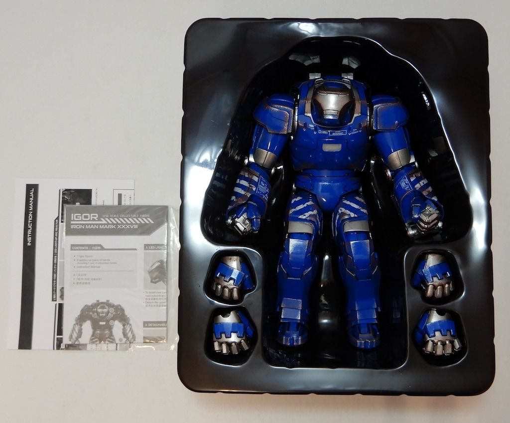 COMICAVE STUDIOS コレクティブルプレミアムフィギュア アイアンマン
