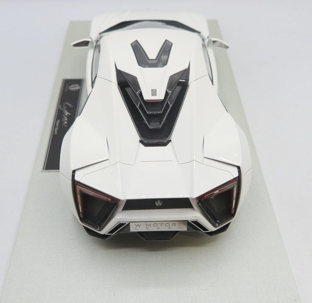 1/18 ライカンハイパースポーツ ライカン ハイパースポーツ (ブラック) (ミニカー) - ホビーサーチ