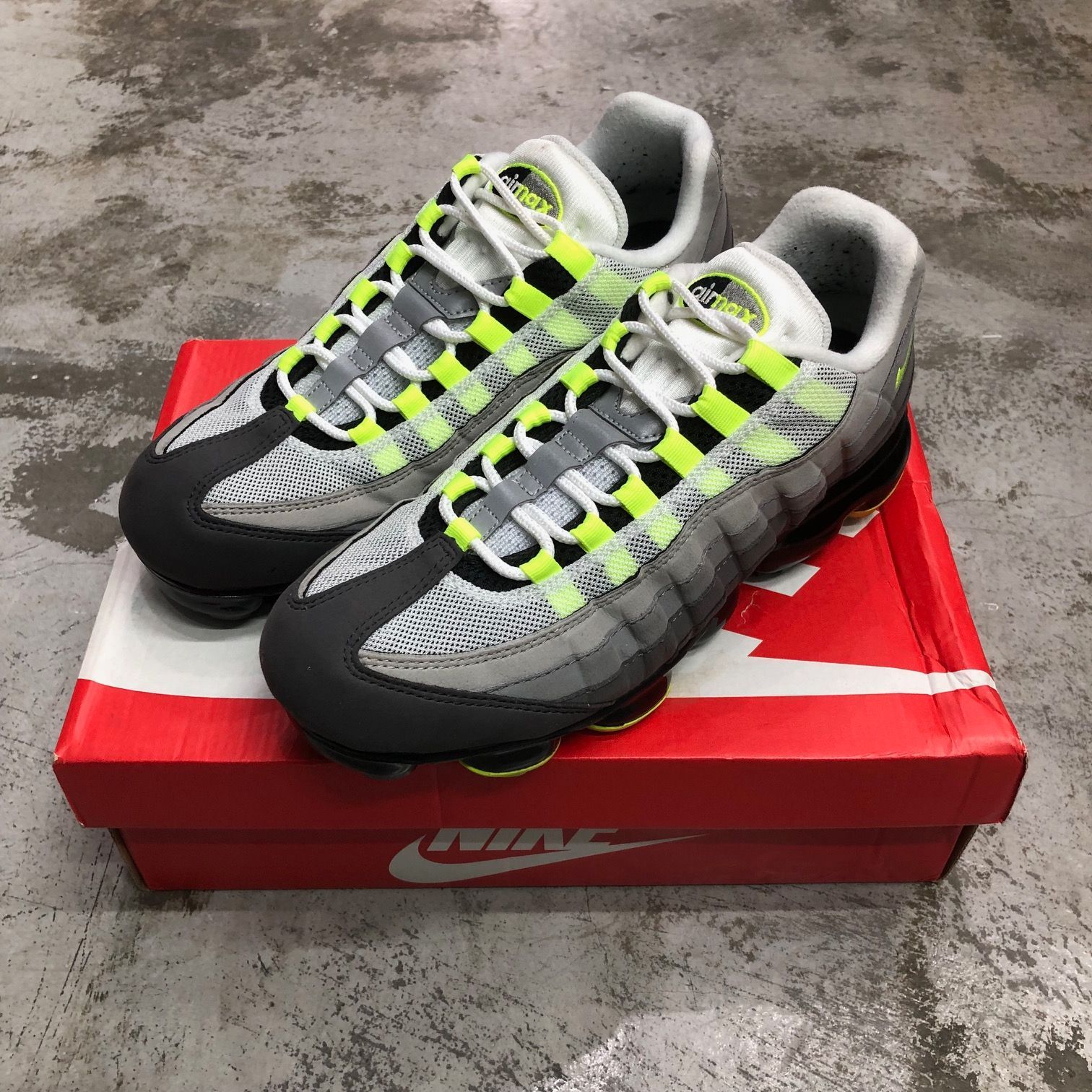 即日配送】AIR VAPORMAX 95 エアマックス イエローグラデ NIKE AIR