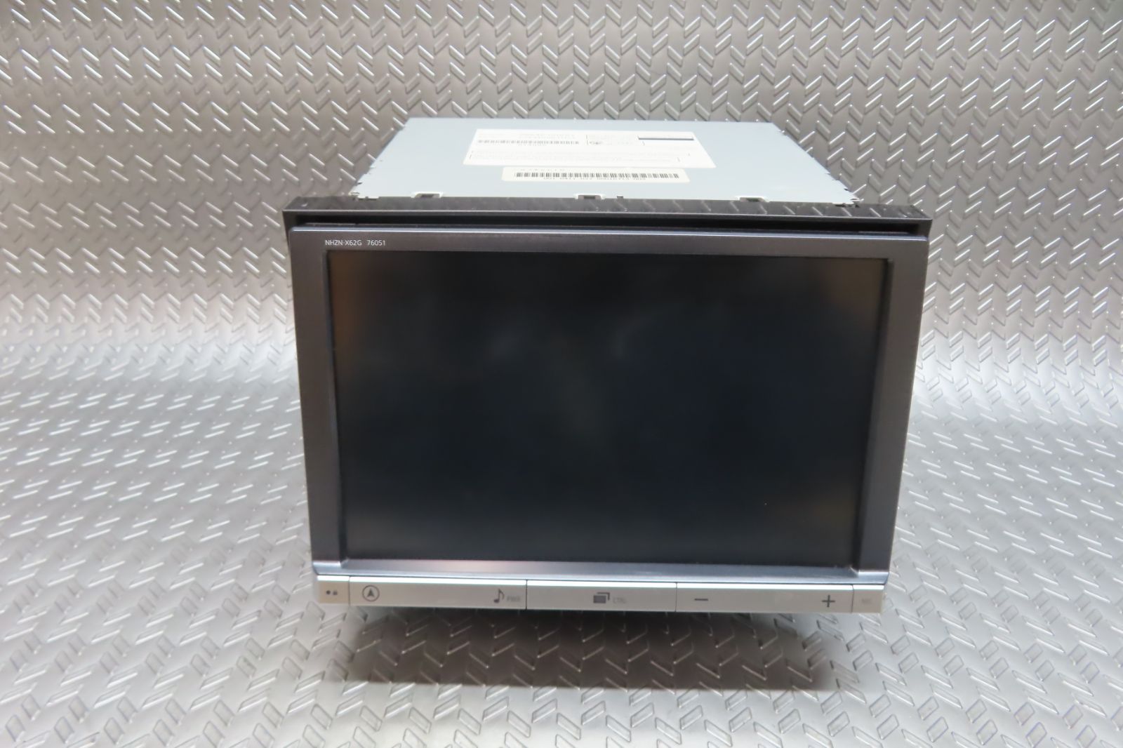 ☆W6422/トヨタ純正 HDDナビ NHZN-X62G 本体のみ - メルカリ