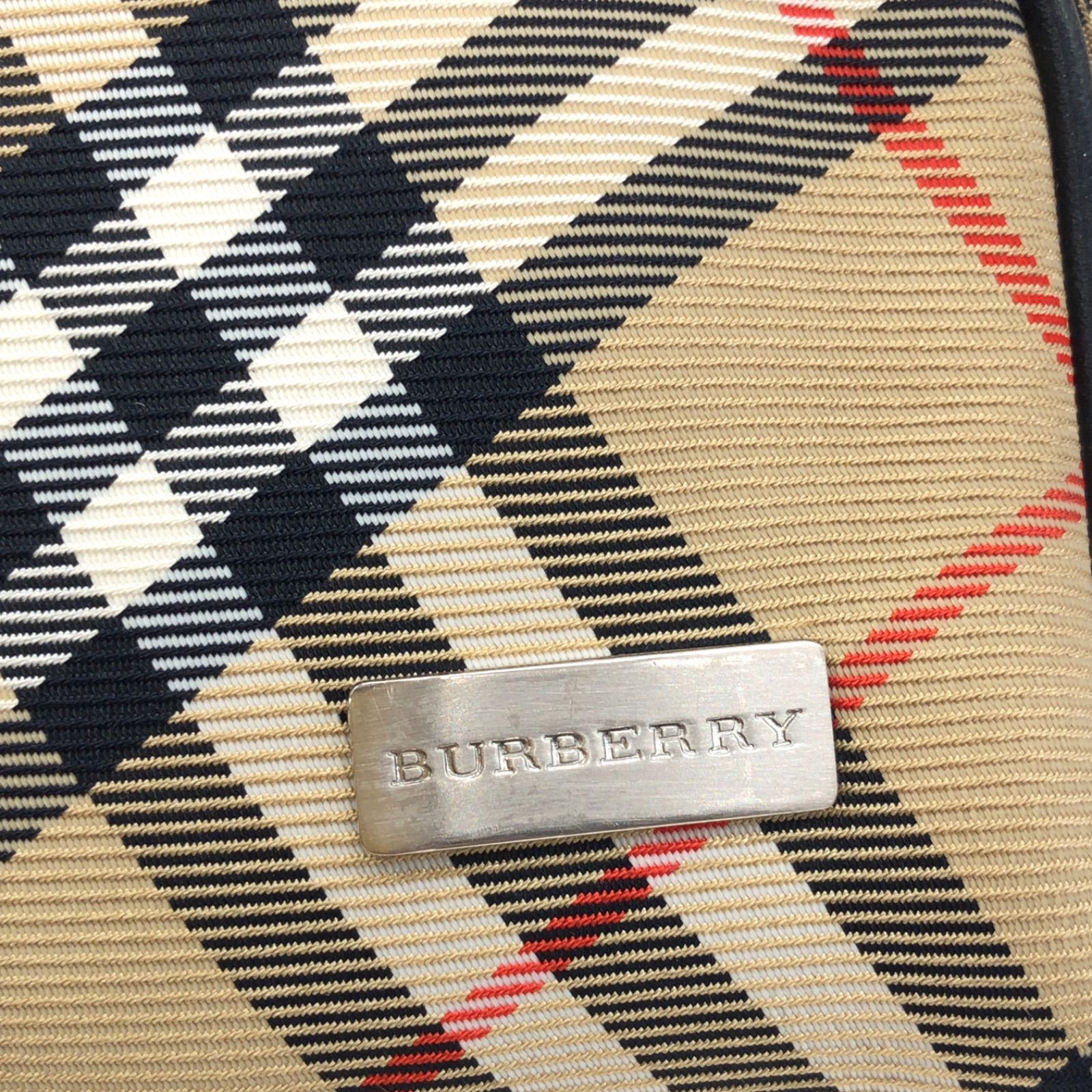 BURBERRY バーバリー 本革 レザーパイピング ノバチェック