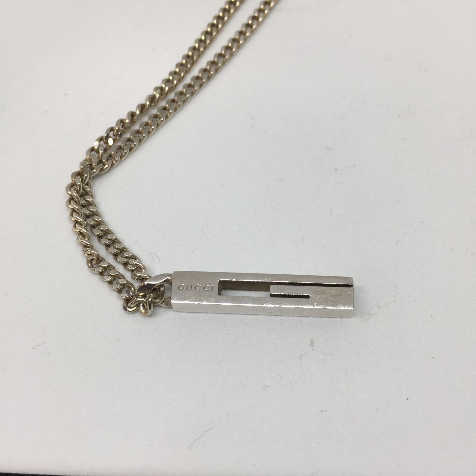 【匿名配送】 〈美品〉　GUCCI　グッチ　ネックレス　シルバー　アクセサリー 楽天市場】グッチ ネックレス GUCCI ペンダント シルバー