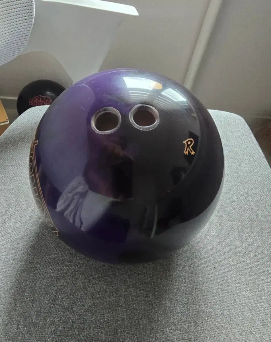 【中古】ボウリングボール ジャーニー 15ポンド2オンス 中古】ボウリングボール ジャーニー 15ポンド2オンス - メルカリ