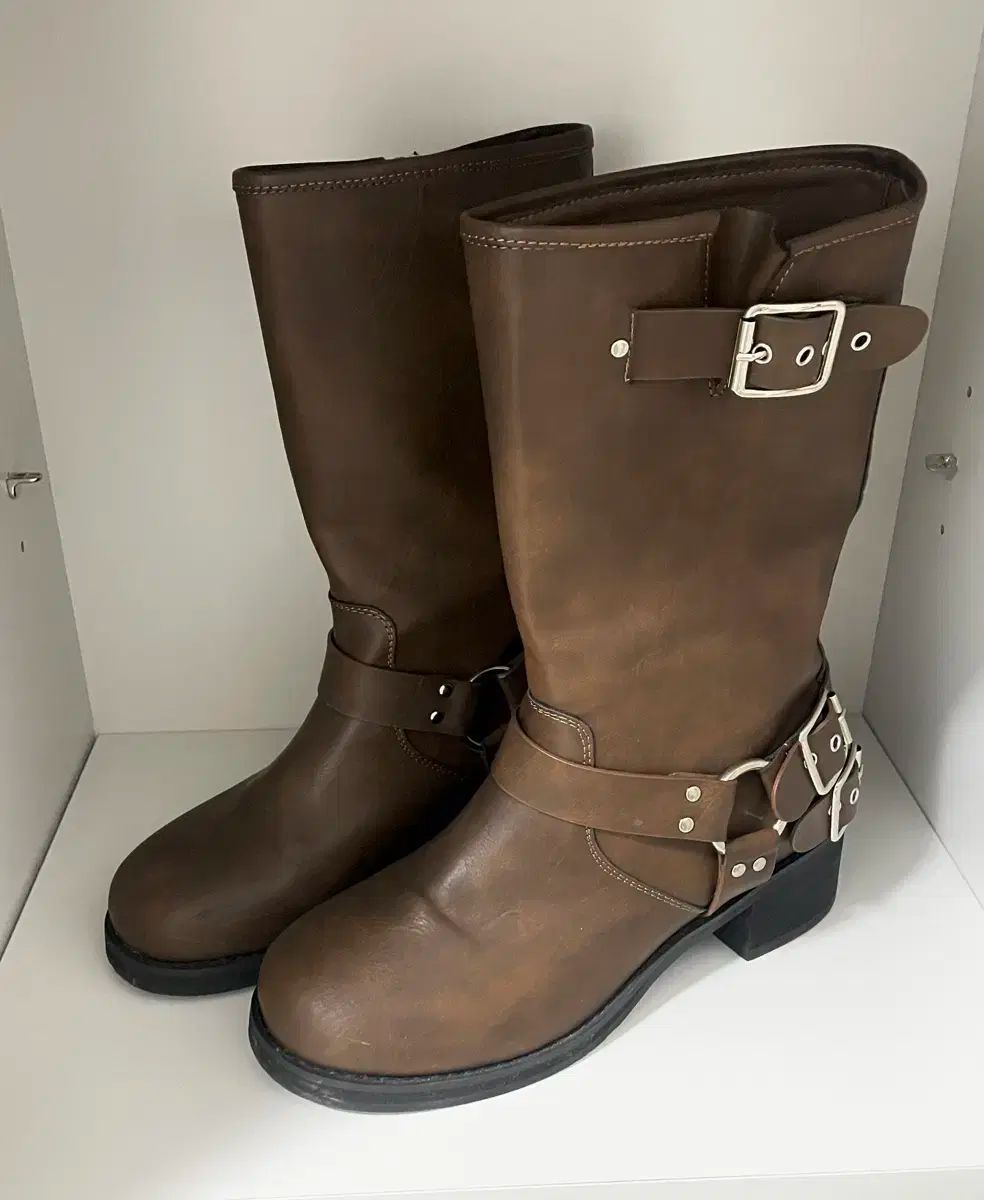 ブラックアップ モディムード バイカー ブーツ 250